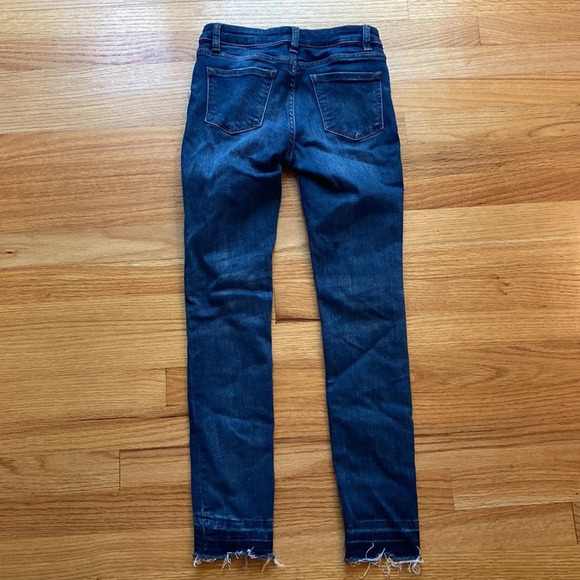 DL1961 Chloe Denim Jeans Preston Wash Raw Distressed Released Hem Like New 10 - Picture 11 of 12